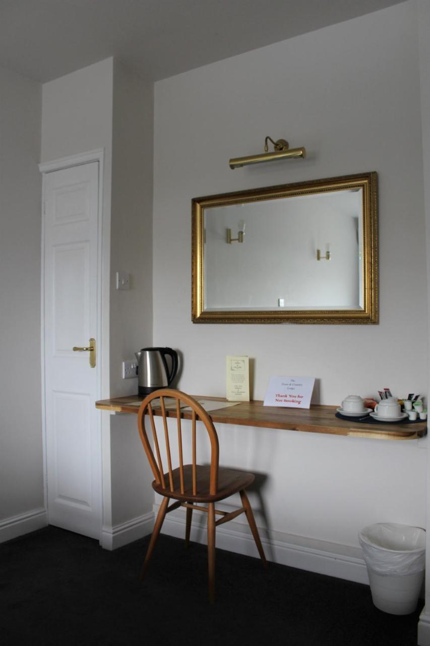 The Town & Country Lodge Dundry Экстерьер фото
