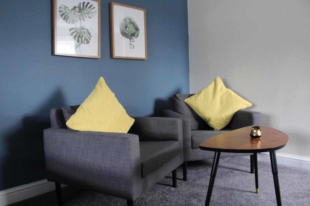 The Town & Country Lodge Dundry Экстерьер фото