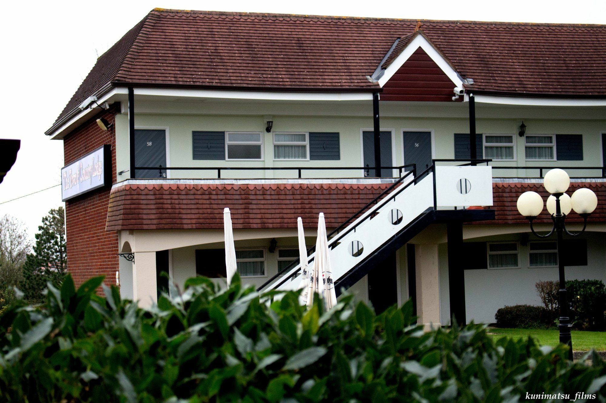 The Town & Country Lodge Dundry Экстерьер фото